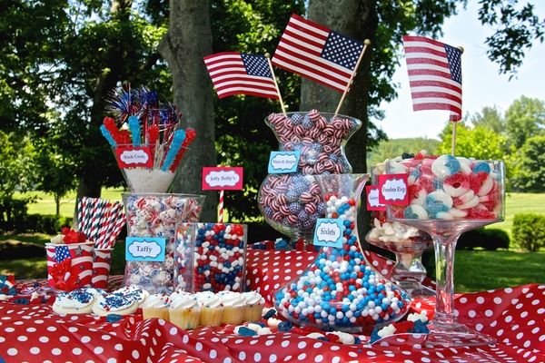 buffet decorating ideas candy table 4th of july