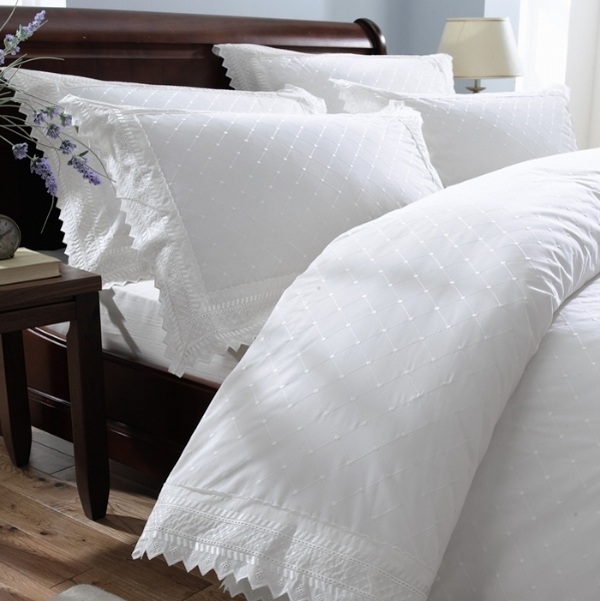  white bedding decorative lace accents