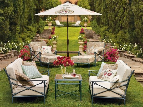 elegant garden furniture sofa set coffee table parasol daybeds