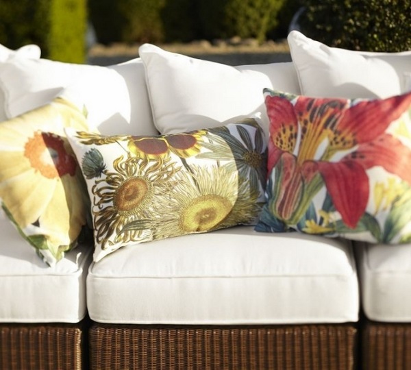 garden furniture outdoor pillow pattern flowers iris rattan solfa