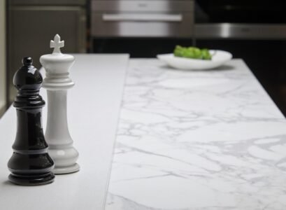 kitchen-counterops-corian-colors-white-marble-effect