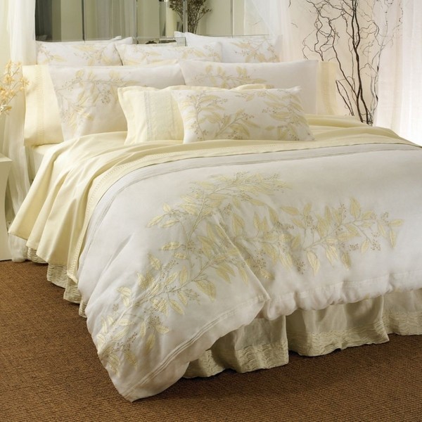  bedding set floral embroydery luxury bedroom design ideas