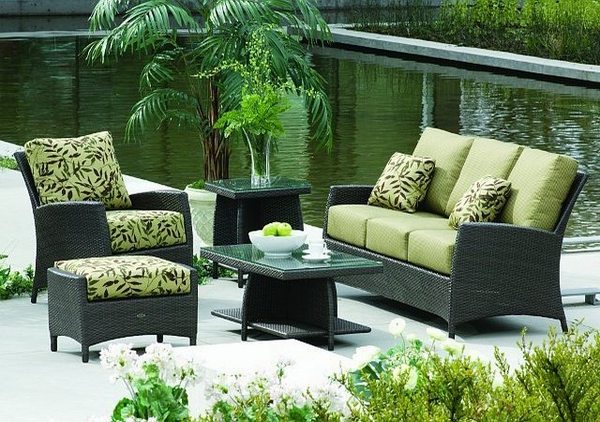 outdoor patio lounge furniture green chair coffee table