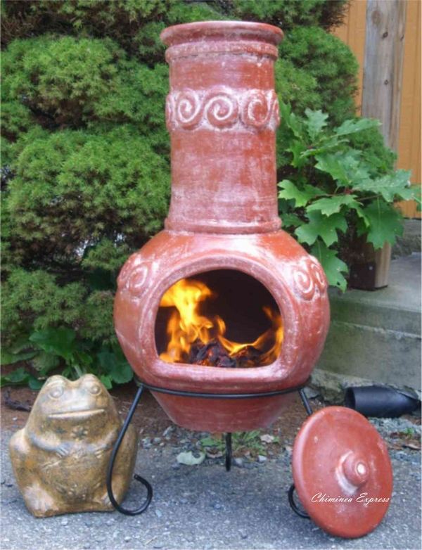 red-clay-wood-burning-outdoor-fireplace-lid-stand