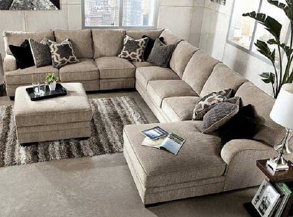 Sectional And Love Chair In Living Room