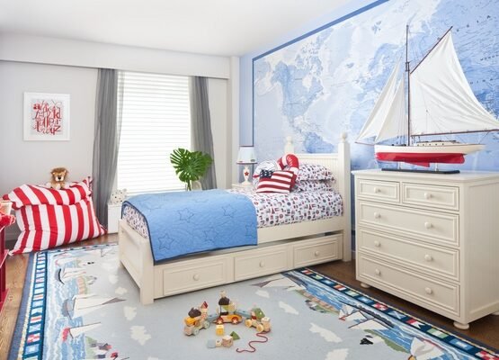 unique-kids-room-interior-design-white-furniture-world-map-wall-decorating-ideas