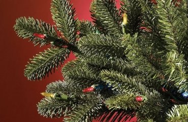 Best-artificial-Christmas-trees-Noble-fir-Christmas-tree