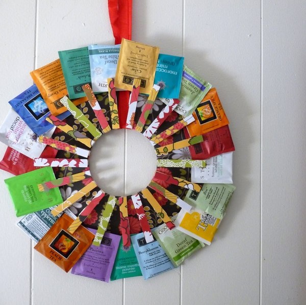 DIY-housewarming-gift-ideas-teabags wreath