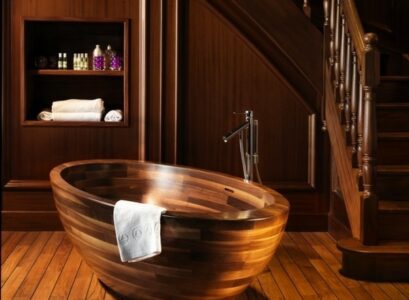 Walnut-freestanding-bathtub-bedroom-furniture-comfortable-idea