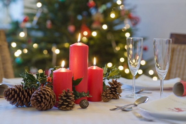 festive table decoration ideas table decor red candles cones