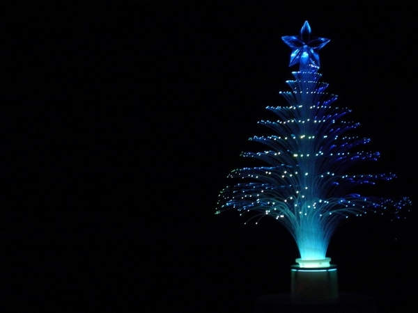 fibre-optic-christmas-trees-decorationg-ideas
