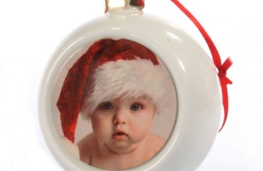 personalised-christmas-baubles-ideas-baby-photo