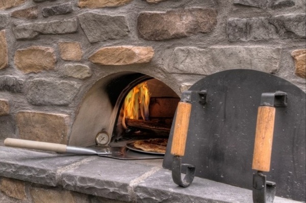 DIY-Pizza-oven-patio-fireplace-ideas-outdoor-kitchens