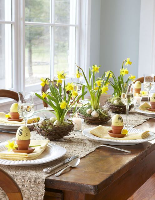 DIY easter decorations table centerpiece bird nest eggs flowers
