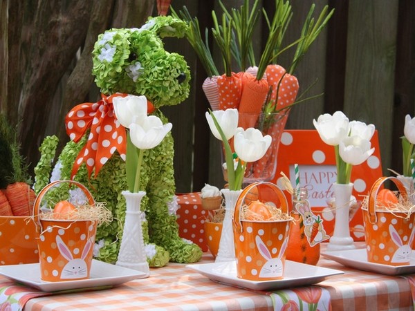 Easter table decoration ideas green orange gift baskets