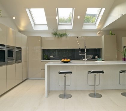 interior-lighting-velux-skylights-modern-white-kitchen-design-white-island-bar-stools