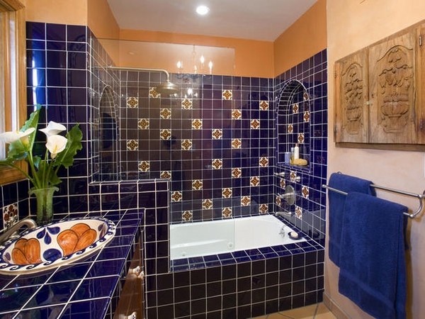 mexican-tiles-bathroom-design-blue-tiles