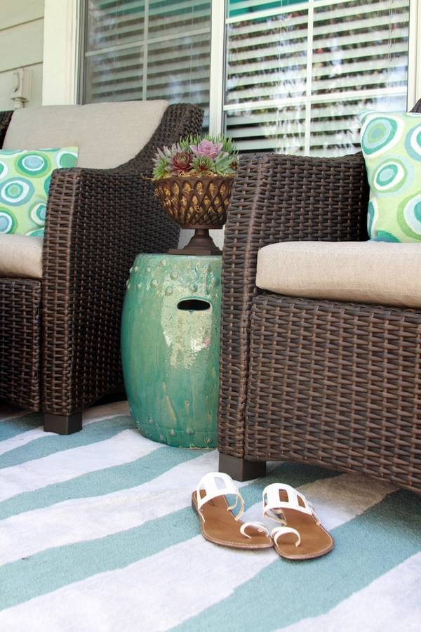Ceramic garden stools - the perfect decoration outdoors ...