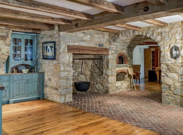 rustic kitchen wood burning oven