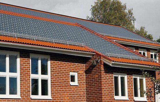 solar-heating-ideas-glass-roof-tiles-best-material-award