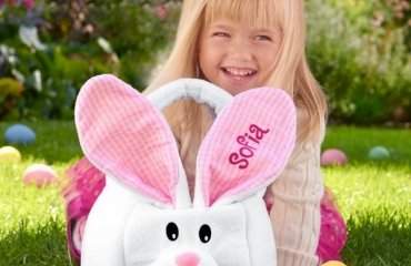 sweet-personalized-easter-baskets-for-children-bunny-Easter-gifts-ideas