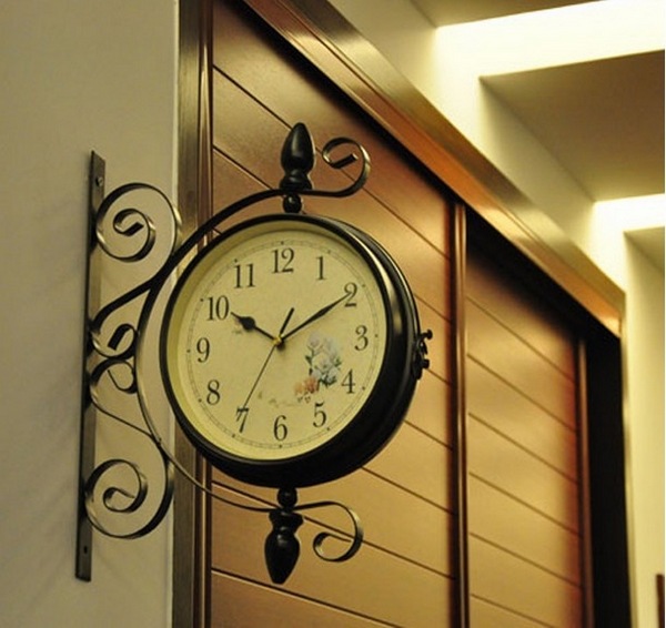  iron wall decor clock