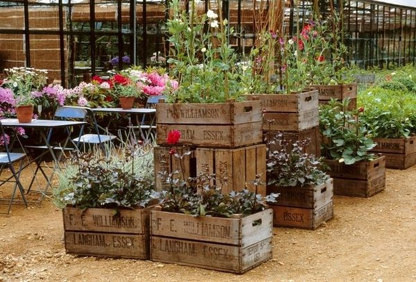 DIY container wood crates garden decoration ideas