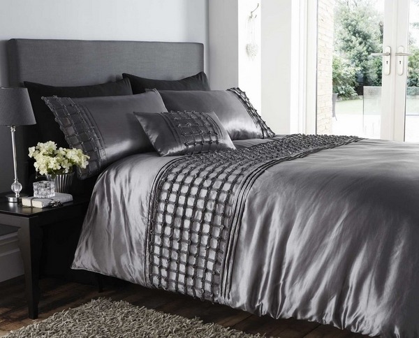 luxury bed sets silver color duvet decorative ruffles