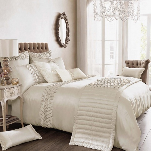 white luxury beddings exclusive bedroom ideas