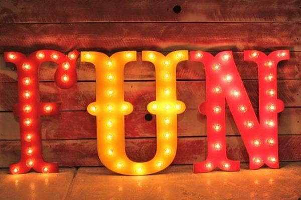 DIY-marquee-letters-fun crafts-ideas-party-decoration