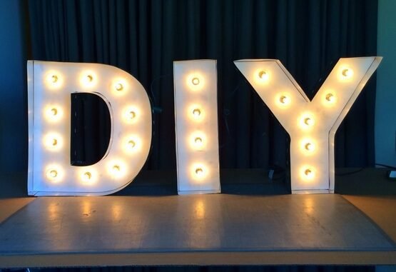 DIY-marquee-letters-ideas-party-decoration-ideas-fun-crafts