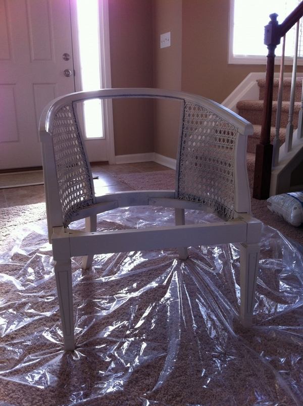 How-to-reupholster-a-chair-DIY home crafts