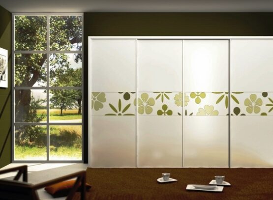 Stylish-closet-doors-bypass-doors-modern-closet-ideas