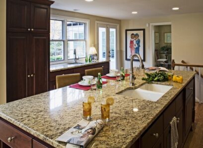 amazing-kitchens-Santa-Cecilia-granite-countertop-kitchen-island-polished-granite-countertop