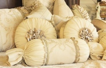 bolster-pillows-ideas-decorative-pillows-orthopedic-pillows