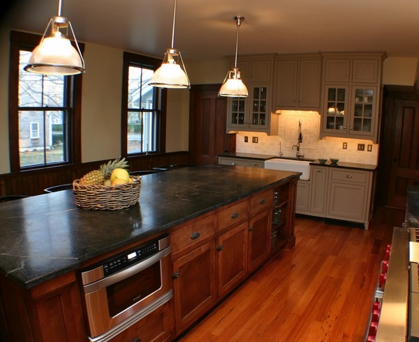 kitchen-design-soapstone-countertop-kitchen-lighting-ideas-white-brown-cabinets