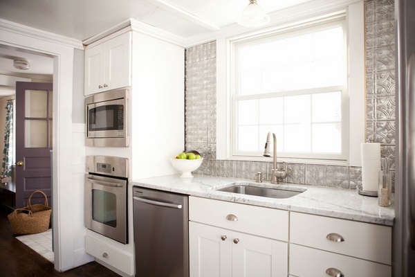 Tin backsplash advantages and decorative ideas for a lovely kitchen