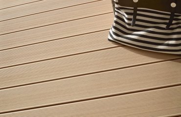 non-slip-decking-contemporary-patio-decking-patio-deck-ideas