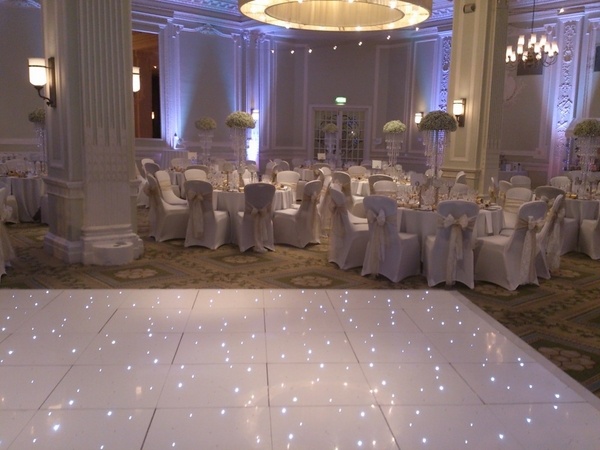 LED lights floor twinkling lights wedding decor ideas