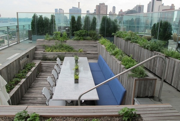 modern rooftop garden design wood deck large planter boxes dining area