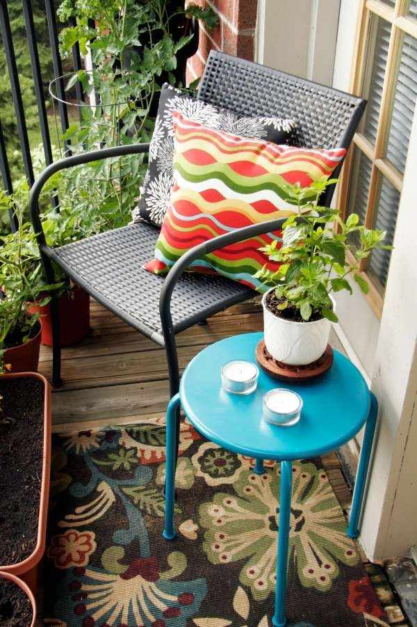 Decoration ideas for balcony small table colorful accents