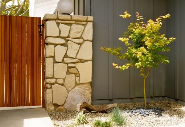 Japanese style front yard maple pebble stone-pillar wooden gate