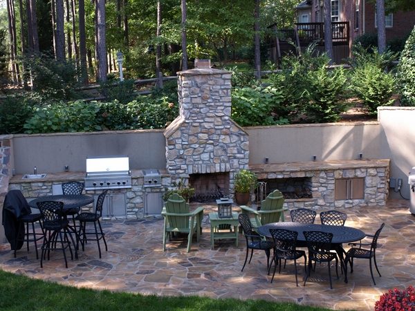 Patio design outdoor kitchen stone fireplace flagstone patio flooring