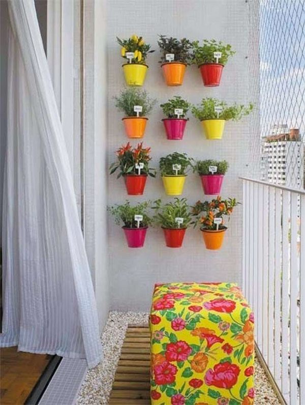 balcony decor vertical garden planters space saving ideas