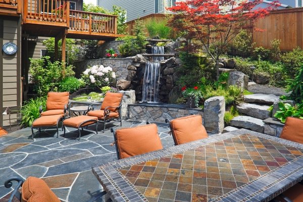 contemporary patio design flagstone patio flooring water feature waterfall