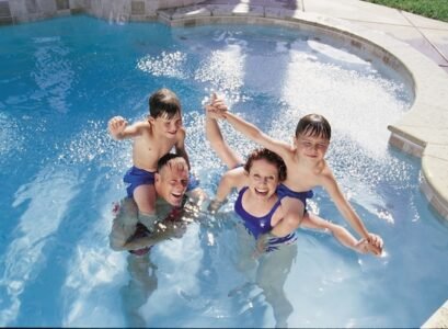 pool-maintenance-pool-supplies-pool-water-maintenanence