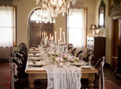 wedding-table-runners-lace-table-runners-chic-wedding-table-decoration-ideas