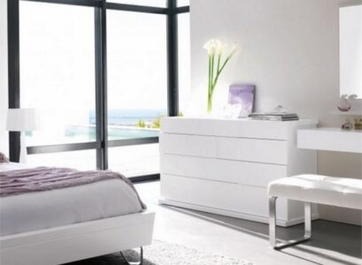 white-dresser-drawers-minimalist-design-trendy-bedroom-interior-design