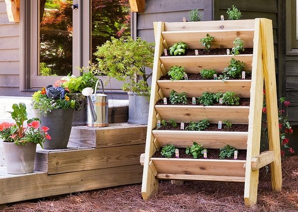 DIY pallet herb garden vertical planter mini garden 
