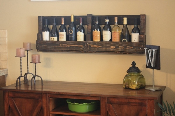 DIY-pallet-rack-wine-storage-ideas-dining-room-wine-shelf